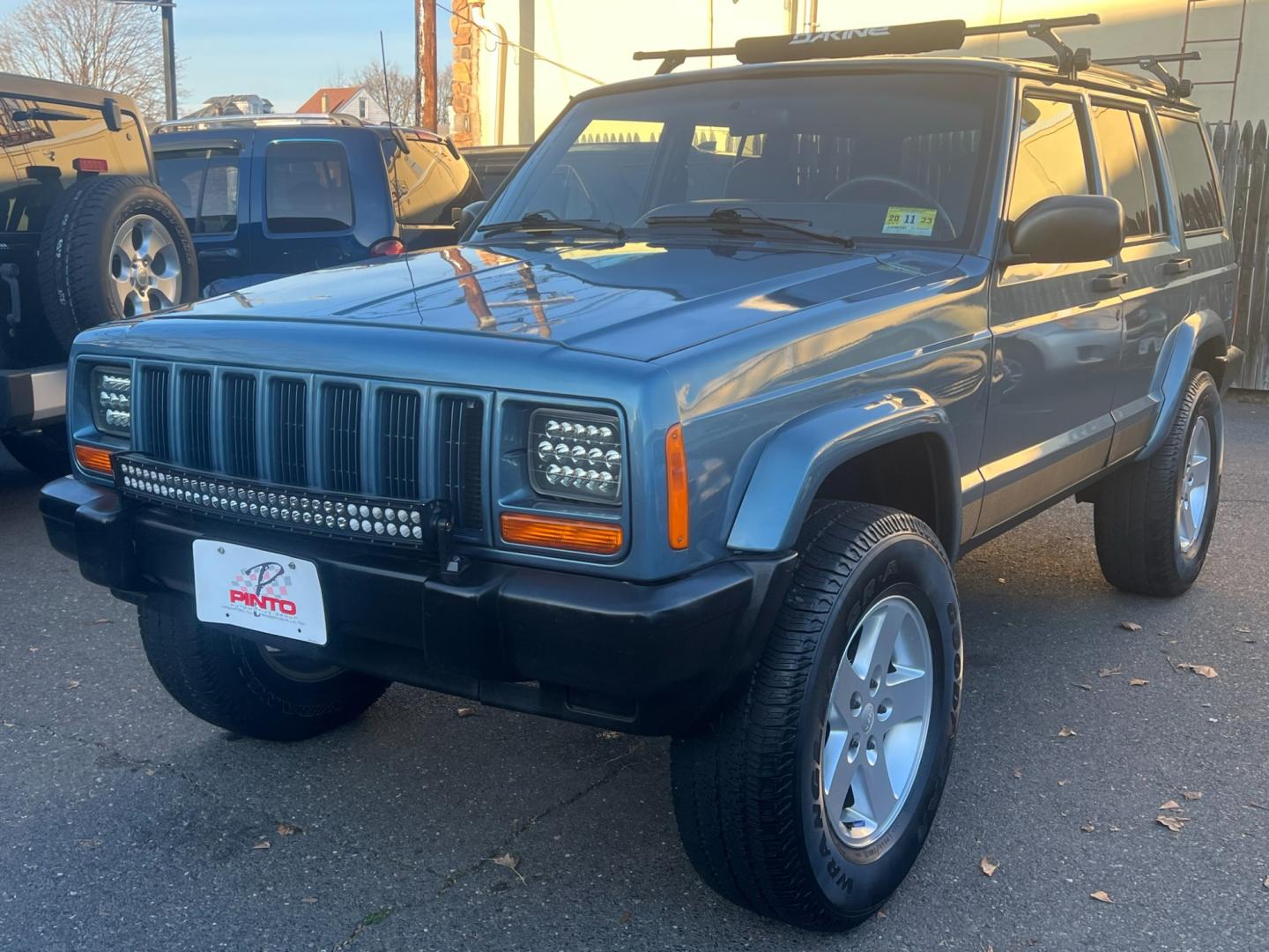 1999 Blue Jeep Cherokee (1J4FF68SXXL) with an 6 cyl. 4.0 engine, located at 1018 Brunswick Ave, Trenton, NJ, 08638, (609) 989-0900, 40.240086, -74.748085 - Photo#6